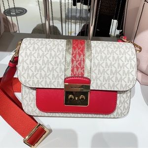 Michael Kors Sloan Editor Medium Messenger Bag